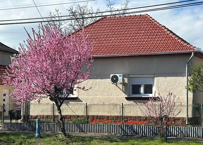 Diána-vendégház Poroszló